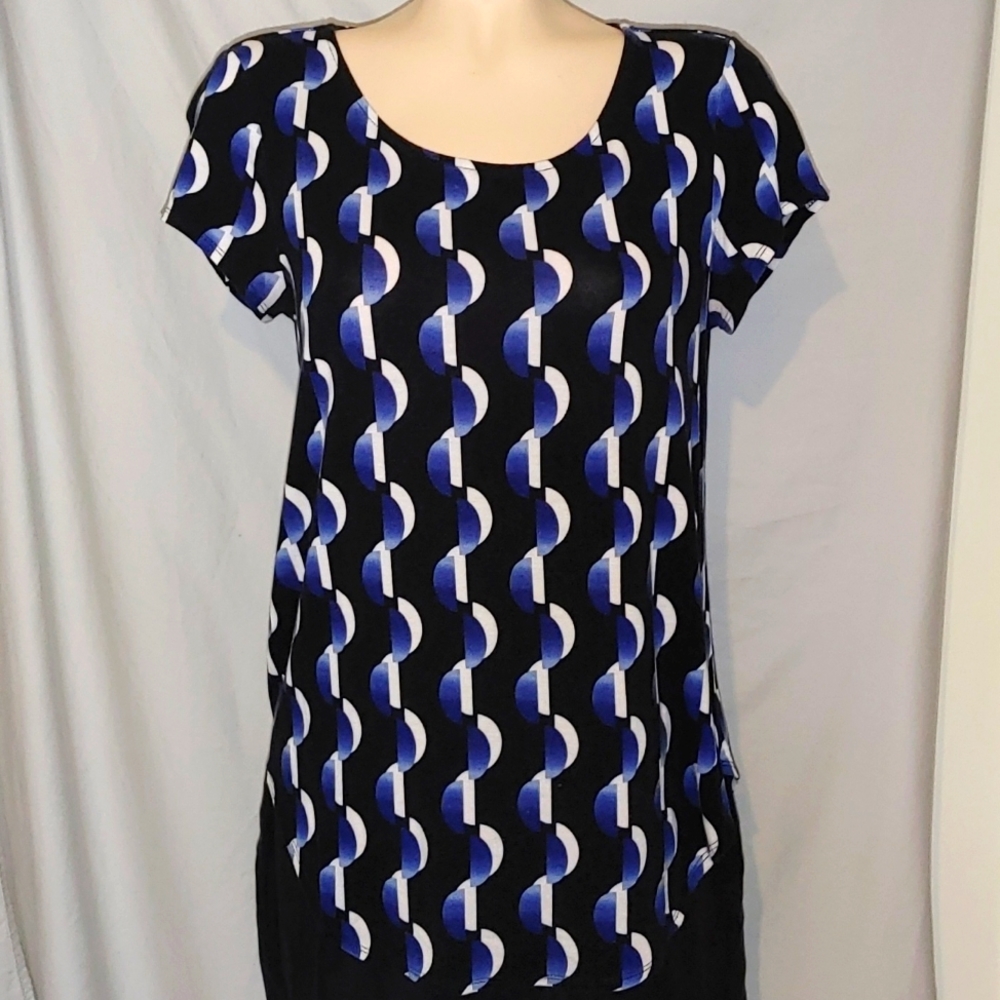 Blue multi abstract tunic blouse.
